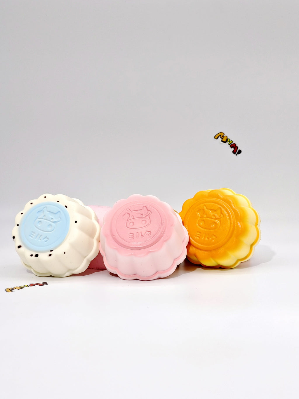 Mini Pudding Series: 3-Piece Assorted Flavor Squishy Set