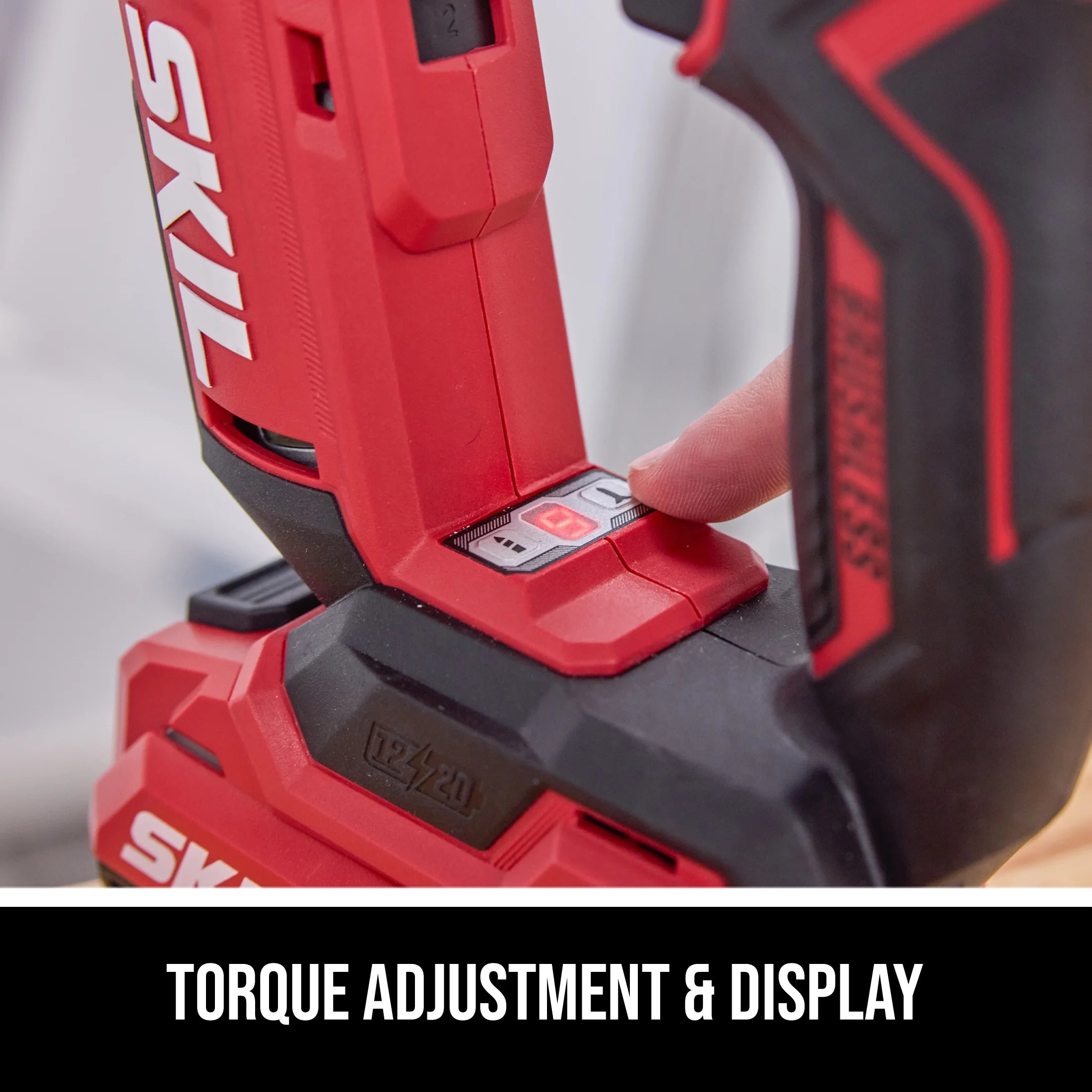 SKIL DL6300D - 12 Brushless 12V/20V Flip Drill 20V Kit, Torque Adjustment and Display with 2.0ah Battery and Charger