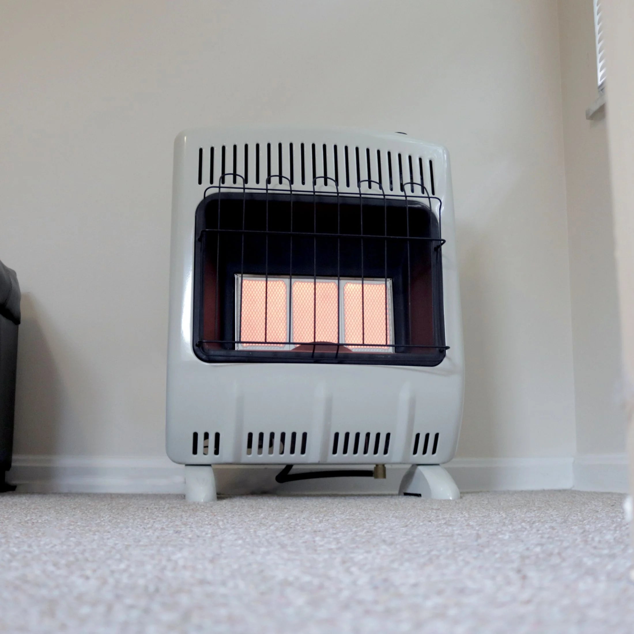 Mr. Heater 20000 BTU Vent Free Radiant Natural Gas Heater F299821