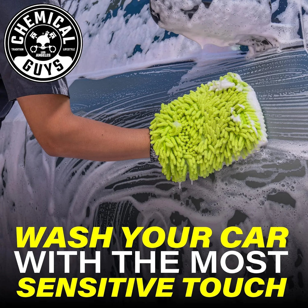 Chemical Guys HOL340 15 - Piece Arsenal Builder Car Wash Kit with Foam Gun, Bucket, and (5) 16 oz Car Care Cleaning Chemicals, Gift for Car & Truck Lovers, Dads and Diyers (Works W/Garden Hose)