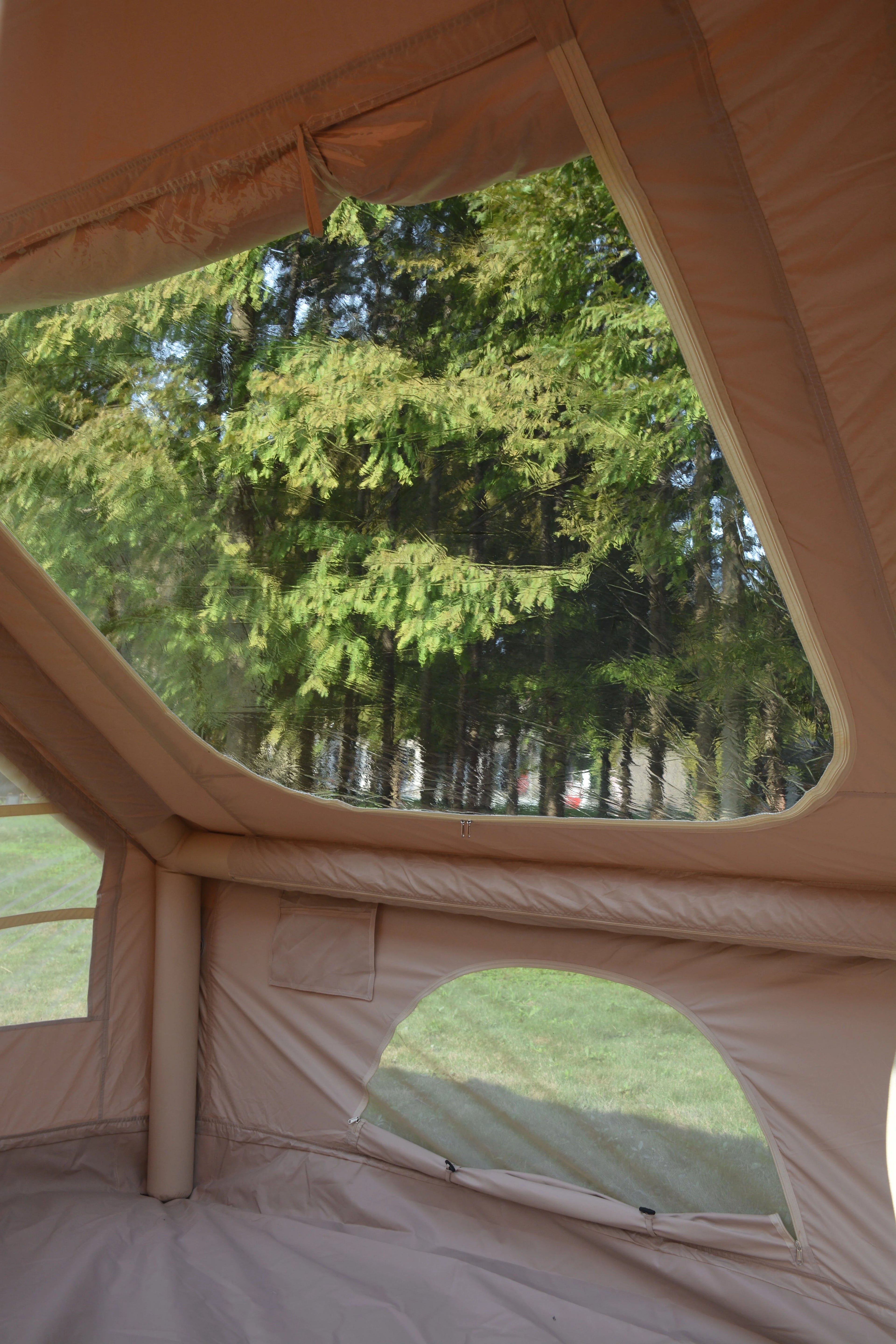 Inflatable Camping Tent Easy Setup 4 Season Glamping Tent 4 - 6 Persons Waterproof Windproof Outdoor Self - Supporting Blow up Tent Air Tent Portable House Beige