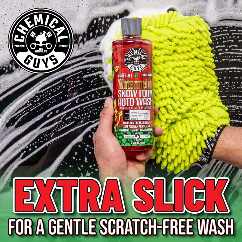 Chemical Guys HOL340 15 - Piece Arsenal Builder Car Wash Kit with Foam Gun, Bucket, and (5) 16 oz Car Care Cleaning Chemicals, Gift for Car & Truck Lovers, Dads and Diyers (Works W/Garden Hose)